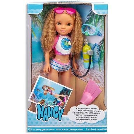 Nancy, un día salvando Tortugas